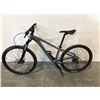 Image 1 : KONA FIRE MOUNTAIN BLACK/GREY 9 SPEED FRONT SUSPENSION  MOUNTAIN BIKE