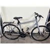 Image 2 : NORCO GREY 21 SPEED MOUNTAIN BIKE