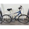 Image 2 : INFINITY TELLURIDE BLUE 21 SPEED FRONT SUSPENSION MOUNTAIN BIKE