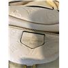 Image 2 : CREAM LEATHER LOUIS VUITTON FANNY PACK WITH DUST BAG