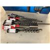 Image 2 : BOSCH 11264EVS ELECTRIC 1-5/8" SDS-MAX ROTARY HAMMER DRILL AND ASSORTED DRILL BITS