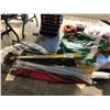 Image 1 : LOT OF ASSORTED LONG HAND TOOLS INCLUDING SLEDGE HAMMER, BOLT CUTTERS AND PRYBAR