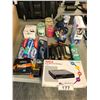 Image 1 : DURACELL OPTIMUM AA BATTERIES, 3 VOLTAX UTILITY LIGHTS, 3 VOLTAX PORTABLE CAMP LIGHTS, 3 ASSORTED