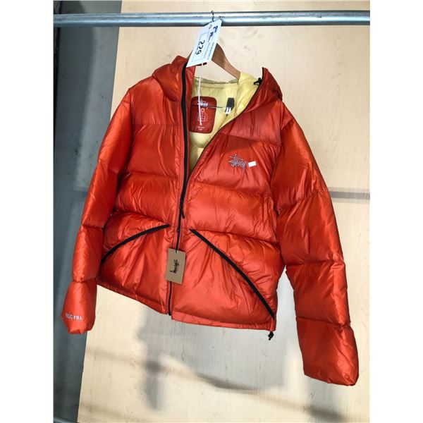 STUSSY MENS ORANGE JACKET 800FILL IN SIZE MEDIUM