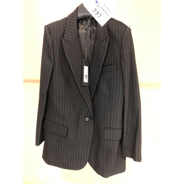 NILI LOTAN NEW YORK MARIETTE BLACK PINSTRIPE LADIES BLAZER SIZE 8 BLACK AND WHITE