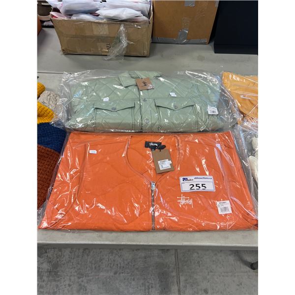 STUSSY SIZE M QUILTED NYLON RANCH JACKET MINT, AND STUSSY SIZE M RECYCLED NYLON LINER VEST ORANGE