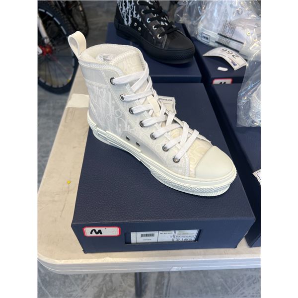 LADIES DIOR WHITE CANVAS HIGH TOP SHOES SIZE 6.5