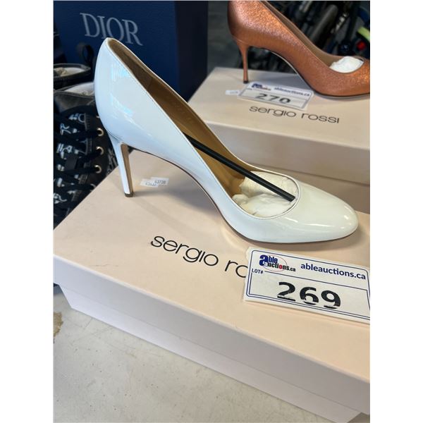 SERGIO ROSSI CREAM ROUND TOE PUMPS SIZE 7.5