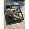 Image 1 : PHONE SYSTEM WITH 6 HAND SETS