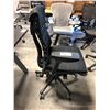 Image 2 : HERMAN MILLER EMBODY BLACK/GRAPHITE FULLY ADJUSTABLE GAMING TASK CHAIR RETAIL $2264 CAN