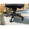 Image 2 : BLACK MESH BACK MULTI-LEVER TASK CHAIR