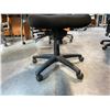 Image 2 : BLACK MESH BACK MULTI-LEVER TASK CHAIR