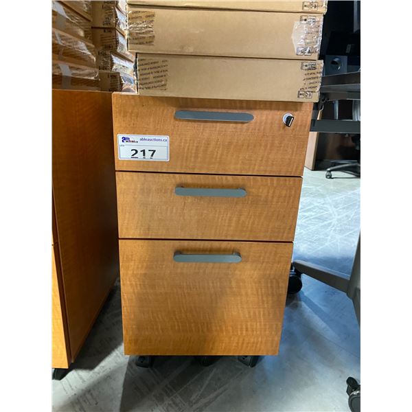 TEKNION MAPLE 3 DRAWER MOBILE PEDESTAL