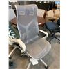 Image 2 : HERMAN MILLER WHITE COSM ADJUSTABLE TASK CHAIR (SMALL TEAR AT TOP)