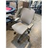 Image 2 : NIGHTINGALE GREY IC2 7300 MULTI-ADJUSTMENT TASK CHAIR