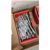 Image 8 : LOT OF NEW ANCHORS, DRYWALL SCREWS AND HARDWARE