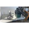 Image 1 : 6 GALLON WET DRY SHOP VAC AND CAST IRON UMBRELLA STAND