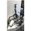 Image 2 : TRUNK MOUNT BIKE CARRIER
