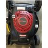 Image 8 : CRAFTSMAN GAS POWERED LAWN MOWER WORKING