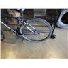 Image 2 : BLACK DEVINCI BIKE