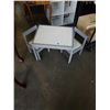 Image 1 : KIDS ACTIVITY TABLE AND 2 CHAIRS