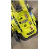 Image 8 : RYOBI 18V CORDLESS LAWN MOWER WITH BATTERY AND CHARGER WORKING