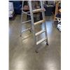 Image 2 : 6FT ALUMINUM A FRAME LADDER