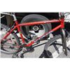 Image 2 : RED KONA BIKE