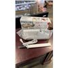 Image 8 : CUISINART STEAMER, PREMIUM COLD JUICER AND ELECTRIC KNIFE