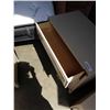 Image 8 : LIGHT COLOR 3 DRAWER DRESSER AND 2 DRAWER NIGHTSTAND