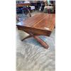 Image 2 : VINTAGE FLIPTOP COFFEE TABLE