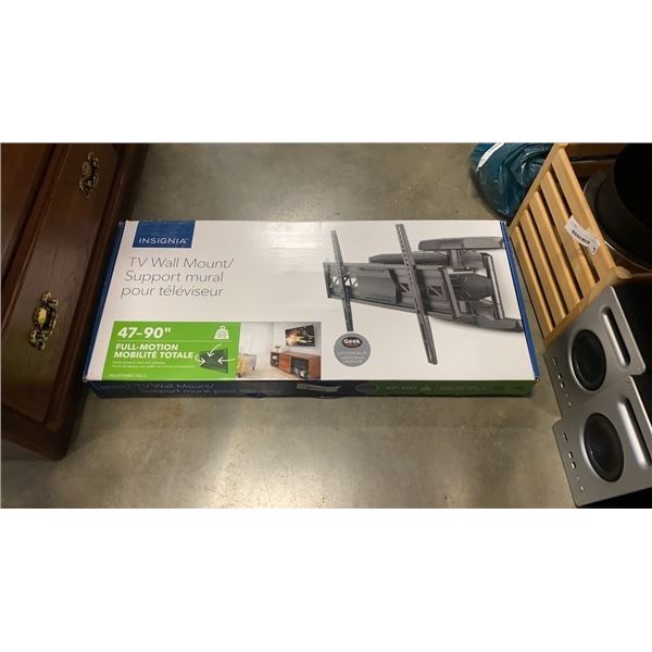 AS NEW INSIGNIA 47-90 INCH FULL MOTION TV WALL MOUNT UP TO 130LBS - RETAIL $199