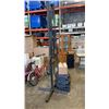 Image 1 : CANTILEVER PATIO UMBRELLA WITH WIEGHTABLE BASE