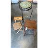 Image 1 : METAL PLANT STAND WITH 3 SMALL STOOLS