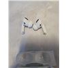 Image 2 : APPLE AIRPOD PRO WITH WIRELESS CHARGING CASE TESTED AND WORKING