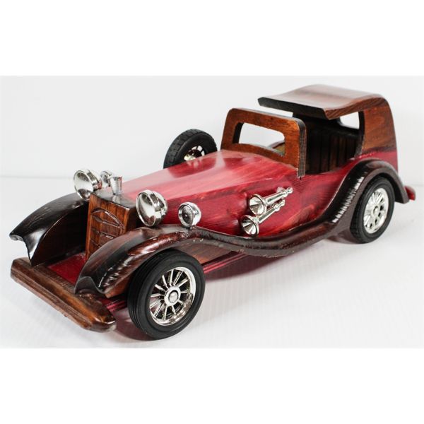 WOODEN 1930'S STYLE DECORATIVE CAR 