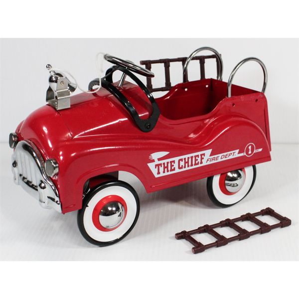 THE CHIEF METAL DECORATIVE FIRE TRUCK 