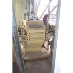 9X24 BALL BEARING ROLLER MILL WITH INDIVIDUAL DRIVE MOTOR