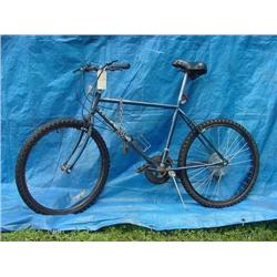 Huffy Night Shadow Mens Bicycle