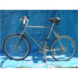 Fuji Blvd XO Mens Mountain Bicycle