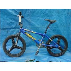 Next Clobber Boys Dirt Bicycle