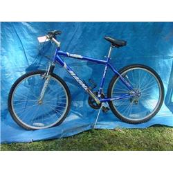 Magna Great Divide Mens Mountain Bicycle