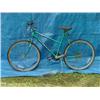 Image 1 : Roadmaster High Velocity Womens Mountain Bicycle