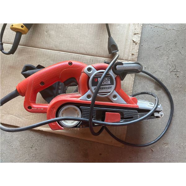 BLACK DECKER 7 amp 3inch x 21inch Dragster Belt Sander Model