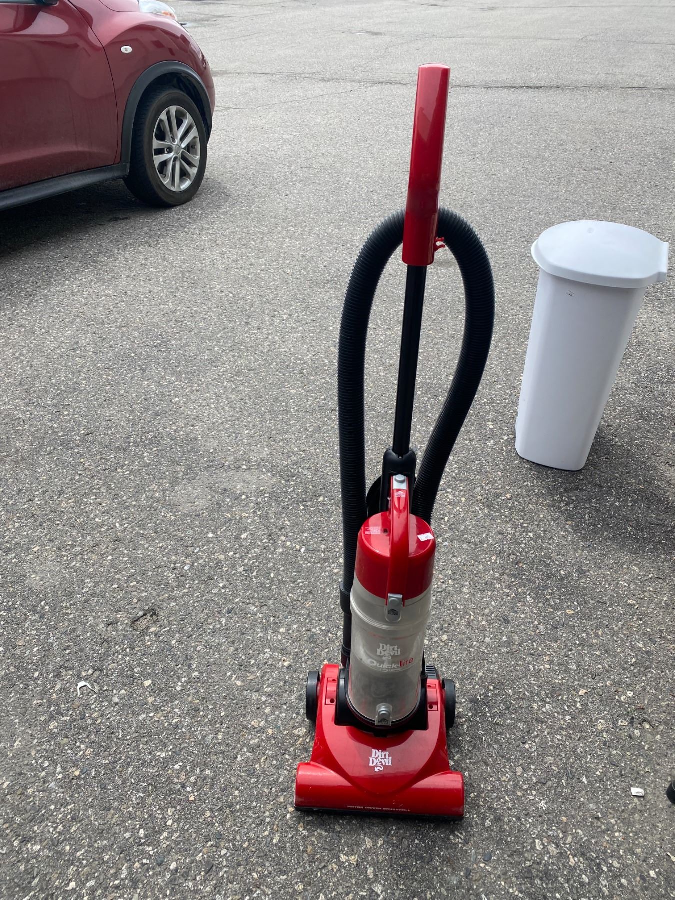 Dirt devil vacuum