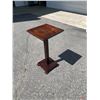 Image 1 : Pedistal side table