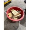 Image 1 : Bin wood