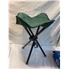Image 1 : Hiking stool