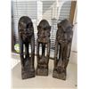 Image 1 : Carvings  no evil theme