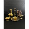 Image 1 : Lot Of Brass & Metal Décor